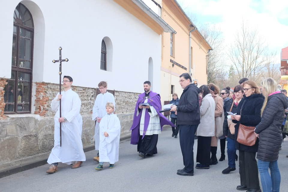 Krížová cesta v Piatok utrpenia Pána (Veľký Piatok)
